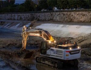 İZSU’dan Manda Çayı’nda 7/24 paklık seferberliği
