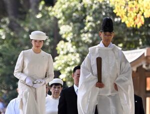 Japan revises imperial succession law but retains ban on female emperors