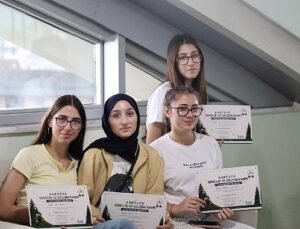 Kartepe’de Gençler Hayatı Deneyimliyor
