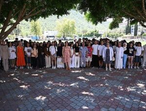 Kurs Merkezinde Düzey Belirleme İmtihanları Başladı