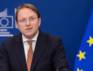 Leaked EU document confirms Hungarian spy ring, renews pressure on Commissioner Várhelyi