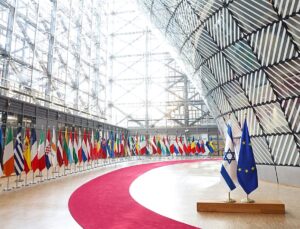Newsletter: Settlement trade showdown looms