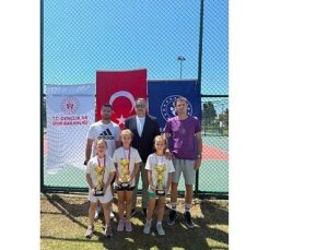 Osmangazi Belediyespor Teniste Gururlandırdı