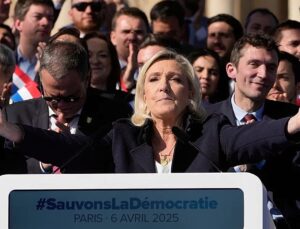 ‘People admire scars’: MEPs fear Le Pen more than Bardella