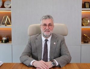 Prof. Dr. Ersoy Kocabıçak: “Beyin sıhhatini korumak, hastalıkları tedavi etmek kadar önemlidir”