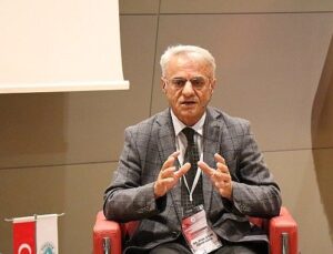 Prof. Dr. Nevzat Tarhan: “15 Temmuz milletimiz için tarihi bir imtihandı!”