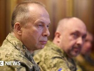 Row escalates in Ukraine over army chief’s future