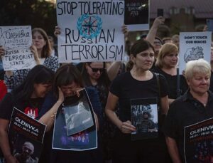 Russian army executed hundreds of Ukrainian POWs since 2022, Kyiv says