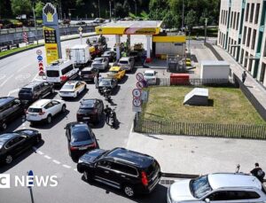 Russian fuel shortages bite – but will Putin change tack in Ukraine war?