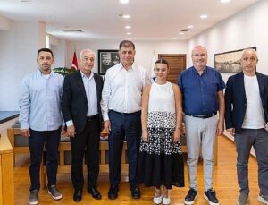Seferihisar Belediye Lider Vekili Fuat Gümüş ve meclis üyelerinden Cemil Tugay’a ziyaret