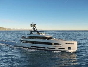 Sirena Marine, yeni üstün yatı 42M’nin birinci satışını dünya lansmanı öncesinde gerçekleştirdi