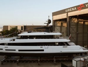 Sirena Superyachts 42M Denize Kavuştu