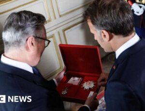 Starmer becomes first UK PM to receive top French honour