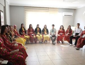 Tanpınar’ın Bursa’sı Gençlerin Adımlarıyla Tekrar Hayat Buldu