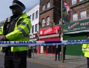 UK to spend €293.5m over three years to protect Jewish communities