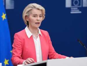 Von der Leyen convinced by case for ‘age-appropriate’ social media restrictions