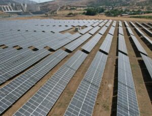 Cengiz Enerji, 2,5 Milyon Kişiyi  Yenilenebilir Kaynaklı Enerji İle Aydınlattı 