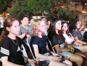 Çiğli’de Mahalle Sinema Günlerine Büyük İlgi