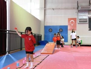 Çiğli’de Yaz Sporla Dolu Geçti: 1.747 Kişi Yaz Okullarından Faydalandı