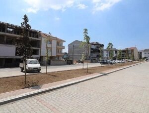 İnegöl Belediyesi’nden Yeni Mahalleye 64 Araçlık Otopark
