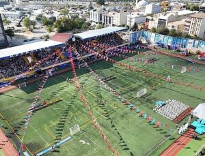 Mahallenin Yıldızları-3 ve Yaz Okulu’na görkemli kapanış