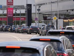 Russia runs out of petrol at seven in 10 stations as fuel crisis worsens