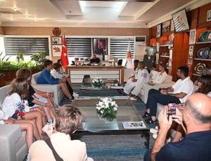 Ukraynalı çocuklardan Lider Topaloğlu’na teşekkür